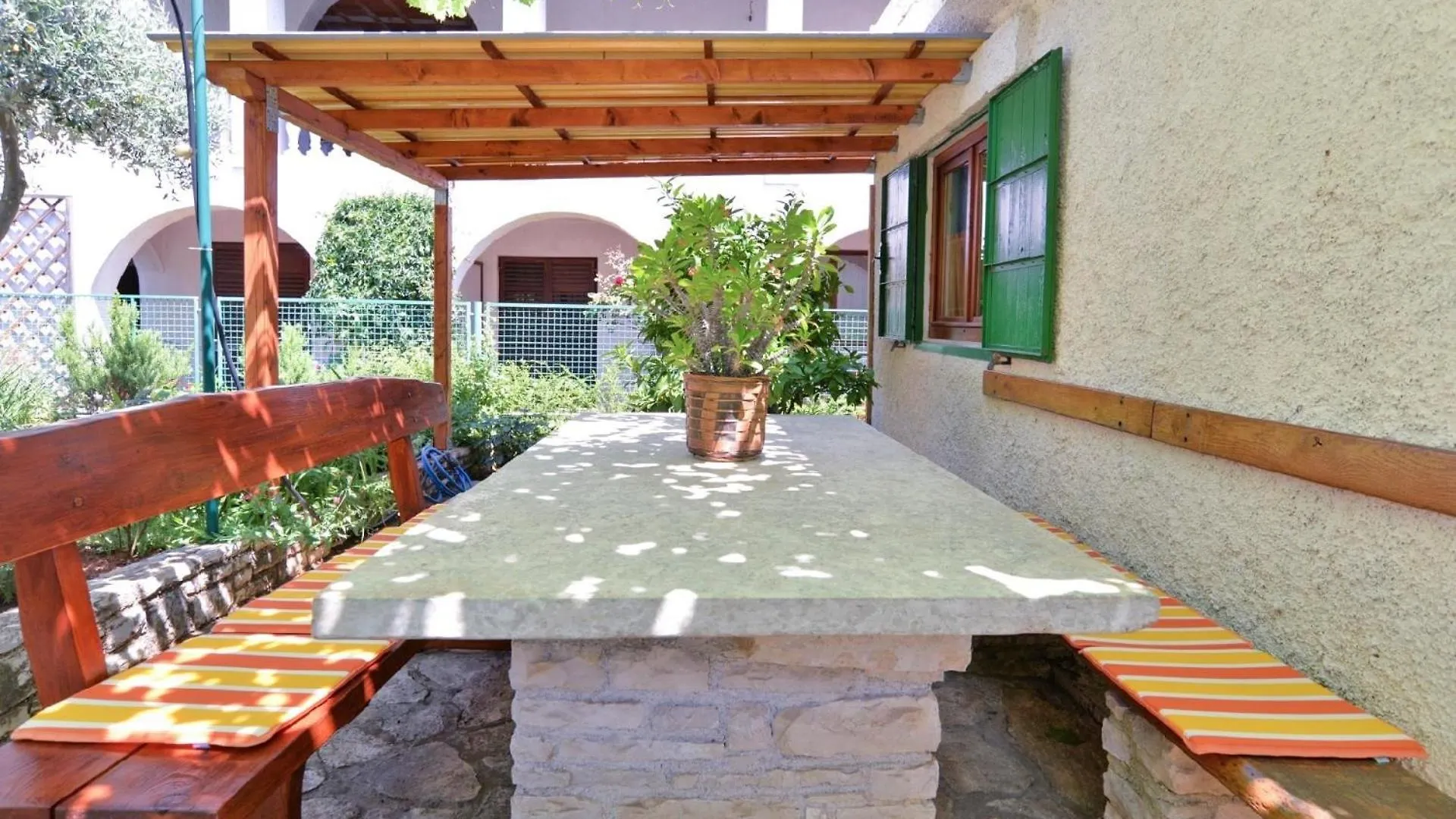Ferienwohnung Fuer 3 Personen Ca 35 Qm In Stinjan, Istrien Istrische Riviera 0*, Stinjan Croatia